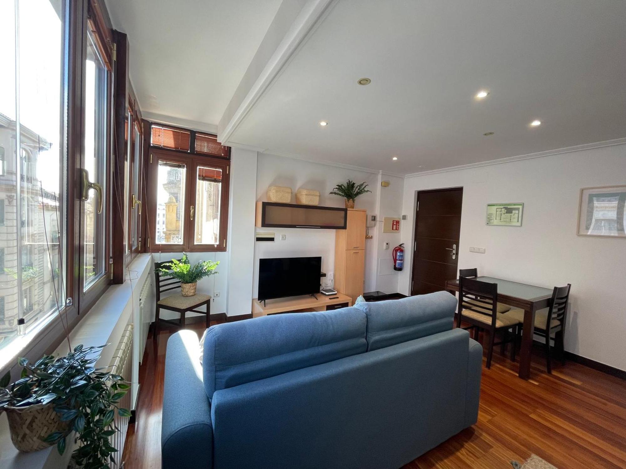 Atuaire Home Vivienda A Luminosa Parking Incluido En Plena Calle Comercial Burgo Dış mekan fotoğraf