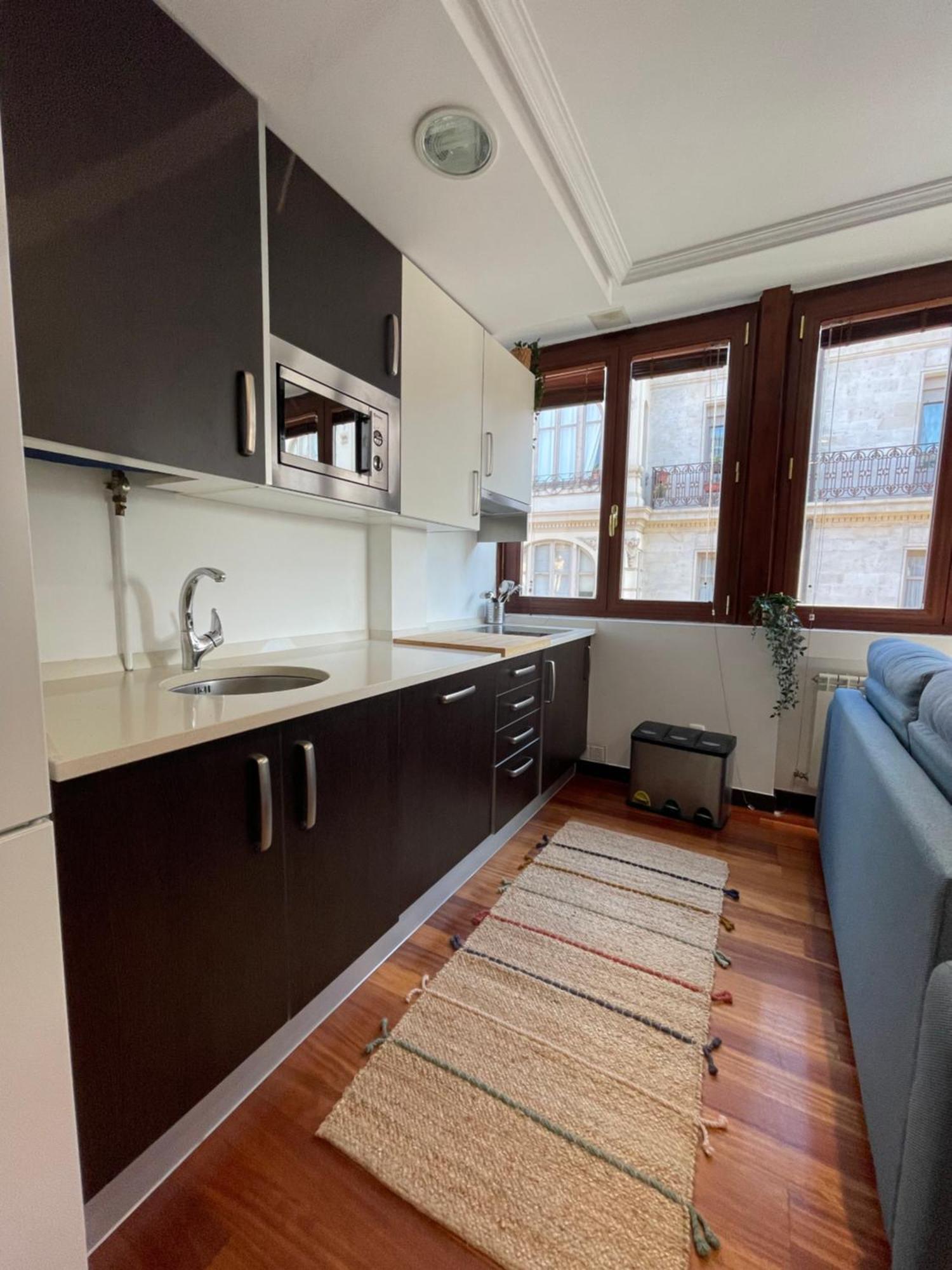 Atuaire Home Vivienda A Luminosa Parking Incluido En Plena Calle Comercial Burgo Dış mekan fotoğraf